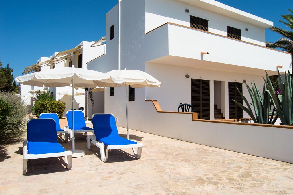 Sol Y Mar Hotel Playa Migjorn Exterior photo